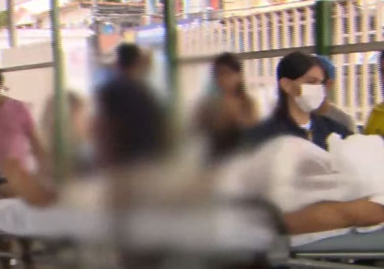 Moradores de rua são baleados na frente de SPA em Manaus enquanto esperavam comida