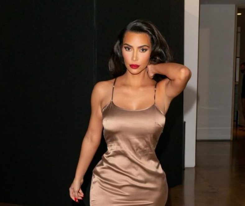 Kim Kardashian entra para lista de bilionários da Forbes; veja a fortuna
