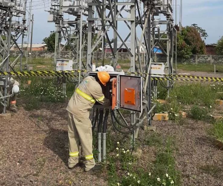 Manutenção programada deixa 5 bairros sem energia nesta terça-feira em Manaus