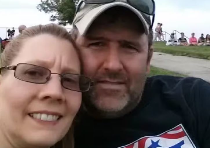 Esposa encontra corpo do marido dentro de armário após meses desaparecido