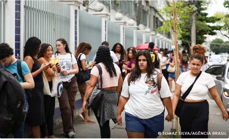 Fies 2026: Candidatos pré-selecionados devem validar dados para garantir vaga