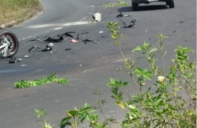 Motorista sai de carro para dar 'uma volta' em motocicleta e morre em acidente