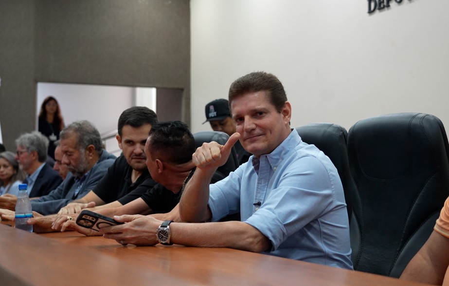 Para Rotta, presença de cúpulas nacionais no PDT coroa prestígio de David Almeida