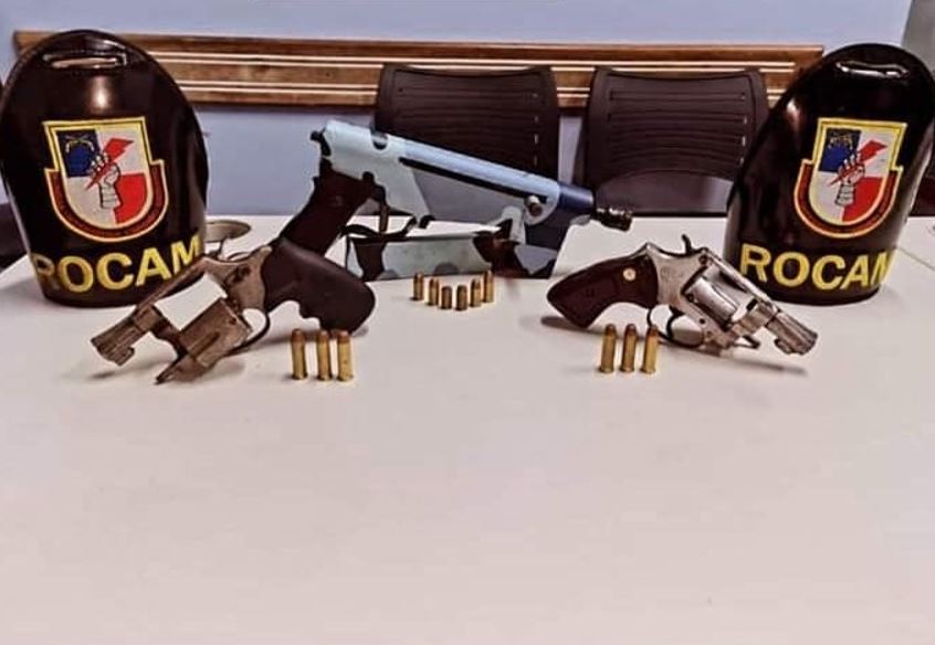 Trio é preso com submetralhadora após dar rajada de tiros durante festa no Amazonas