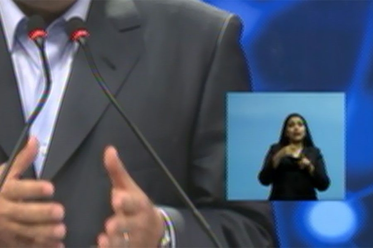 Candidatos podem fazer propaganda eleitoral até 22h deste sábado 