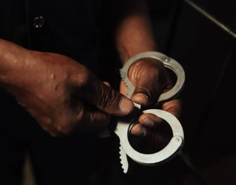 Dono de restaurante preso por estupro já tinha violentado e matado outra criança em Manaus