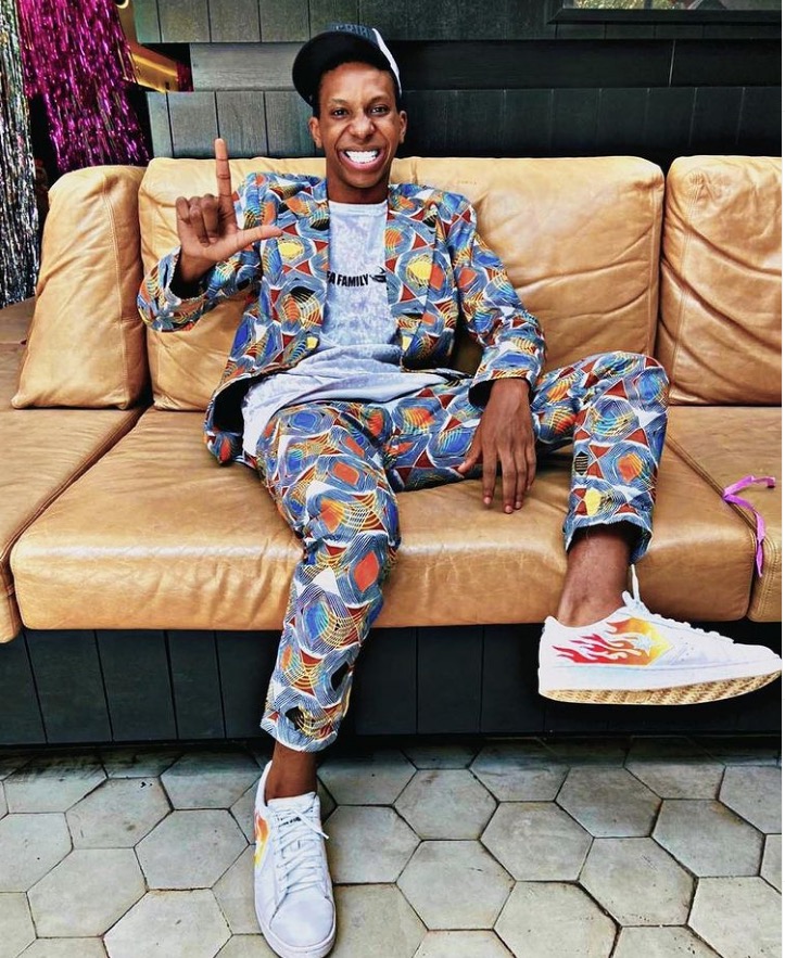 Lucas Penteado assina contrato com a Globo após abandonar BBB21