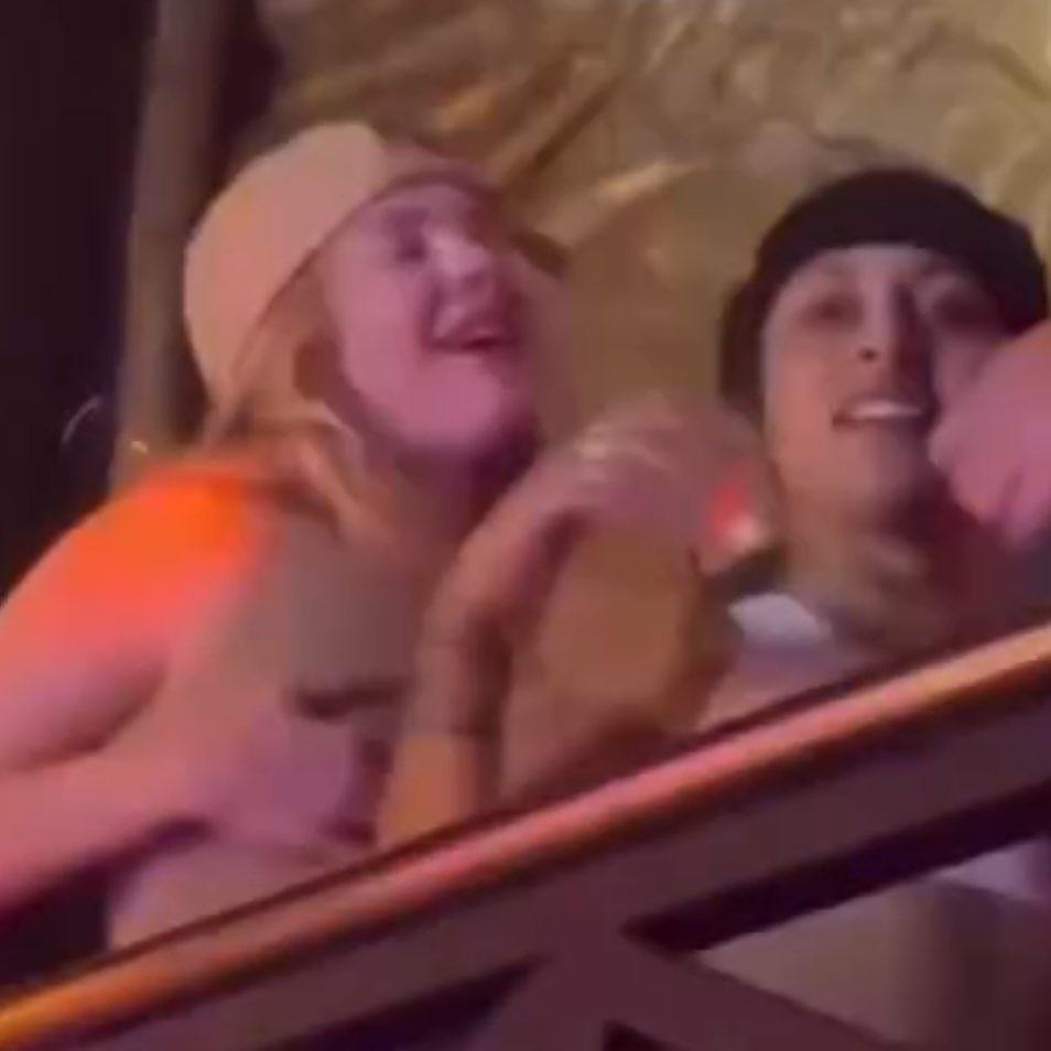 Luísa Sonza faz a fila andar e é filmada com morena misteriosa em balada