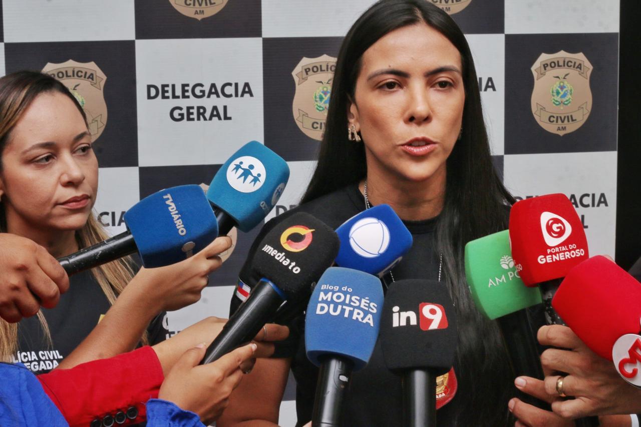 Idosas entregam quase R$ 60 mil a falsa pastora por medo de irem para o inferno, diz delegada