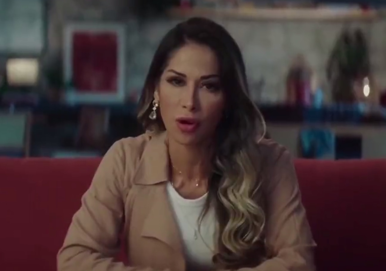 Maíra Cardi faz referência às traições de Arthur Aguiar em comercial antes do BBB22