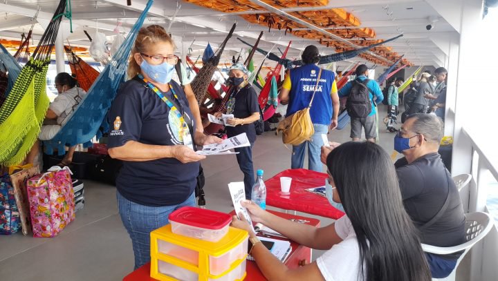Semsa promove ação educativa de combate à malária no porto de Manaus
