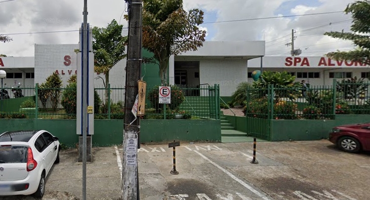 Homem é morto a tiros ao ser chamado na frente de residência em Manaus