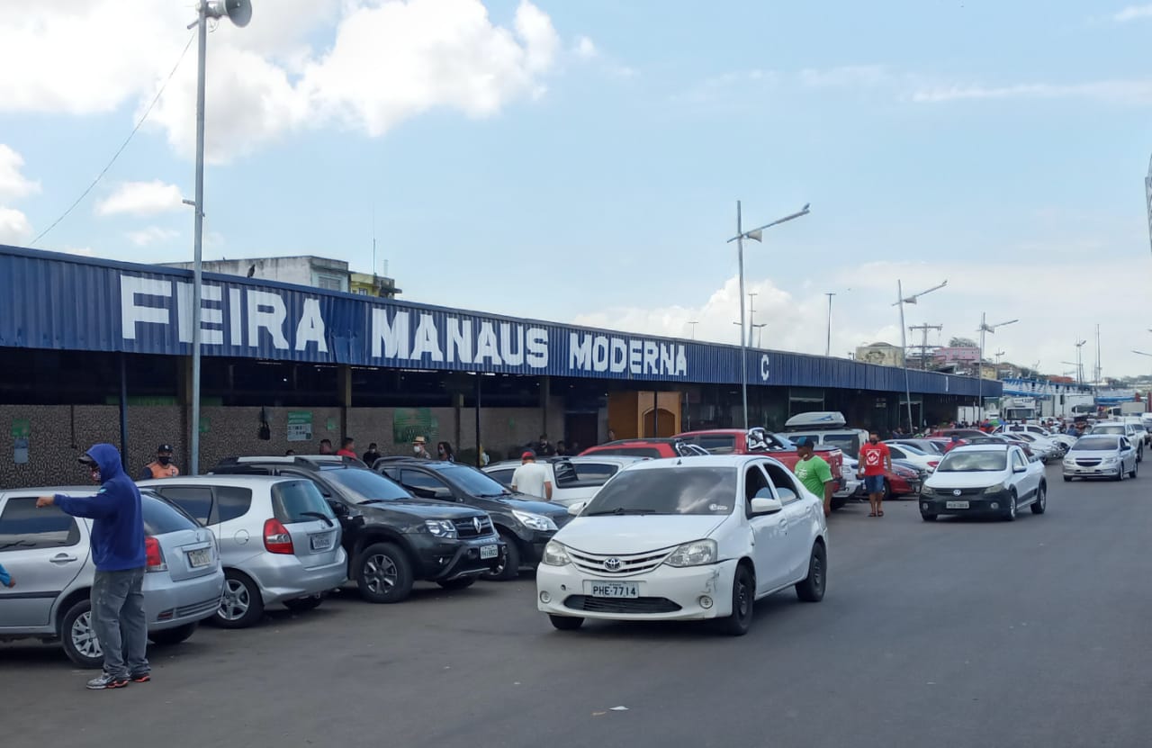 Fim da cheia: Feira Manaus Moderna deve ser entregue neste domingo após reparos