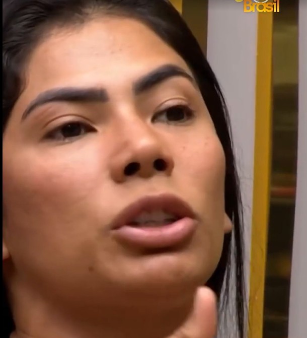 Marciele solta o verbo e detona Pedro após pedidos de desculpas: 'Não tem jeito'