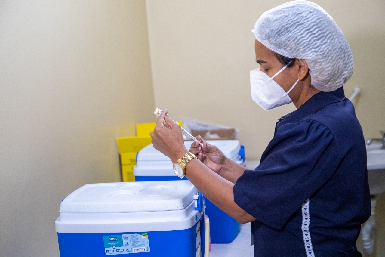 Confira 9 pontos para se vacinar contra Covid-19 neste sábado em Manaus