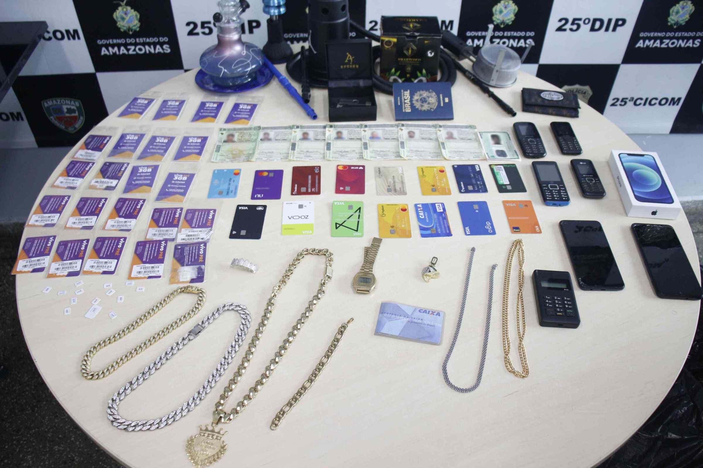 Mais um suspeito de trocar máquinas de cartão para roubar dinheiro é preso em Manaus