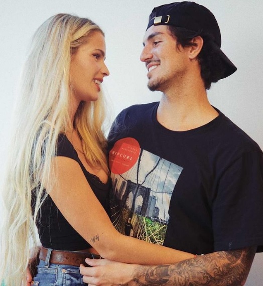 No embarque para Tóquio, Gabriel Medina diz que não vai estar 100% sem Yasmin Brunet