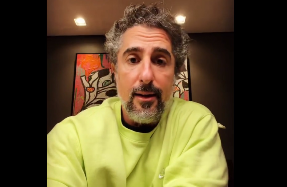 Marcos Mion contrai covid e cancela gravações: ' o que me dá paz e são as 3 doses no meu braço'