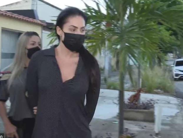 Mãe de Henry escreve carta reveladora na prisão e muda versão dos fatos