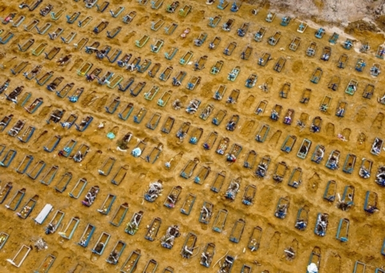 Amazonas atinge marca de 10 mil mortes por Covid-19 