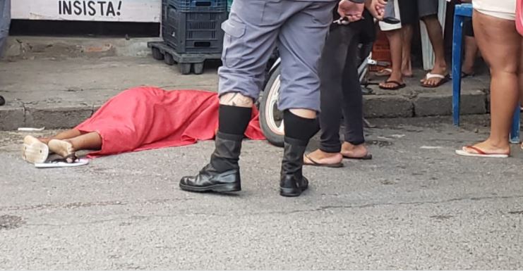 Pistoleiros executam jovem em plena luz do dia em Manaus