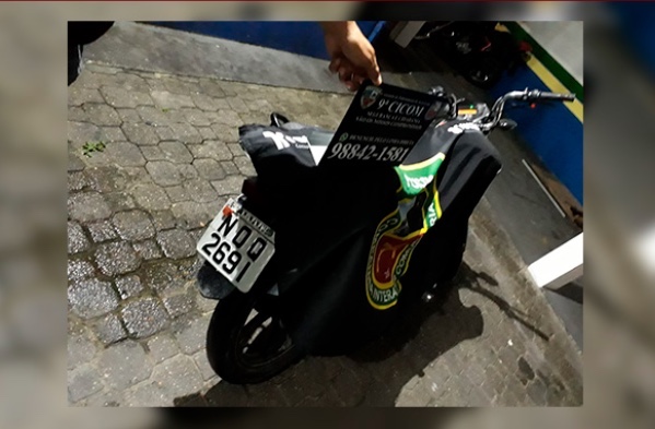 Duas motos roubadas são recuperadas pela polícia na zona leste de Manaus