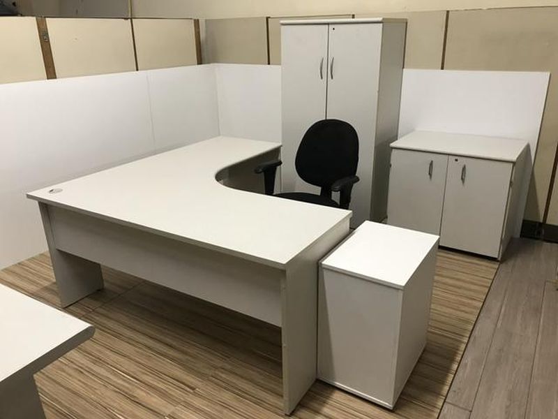 Presidente Figueiredo gasta R$ 463 mil em mobília e equipamentos