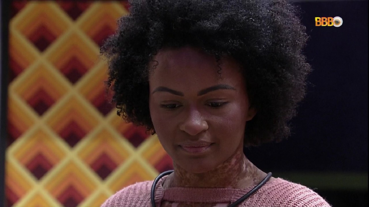 Sem saber do acidente, Natália desabafa sobre saudades de Rodrigo e cita Deus