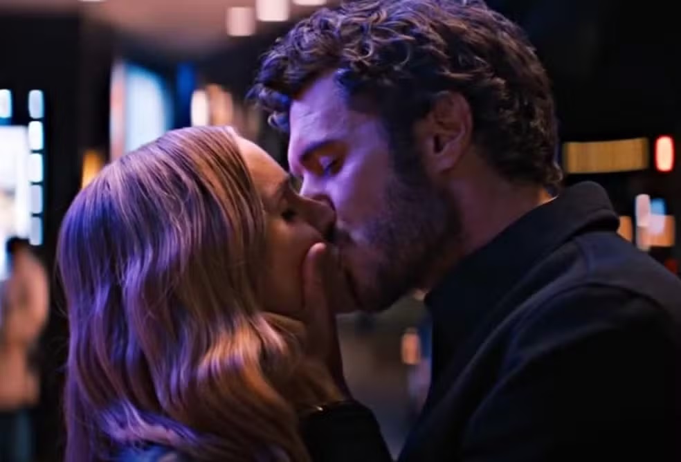 Série mais vista da Netflix, 'Ninguém Quer', é renovada com mudança drástica na equipe