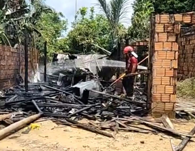 Vizinho suspeito de matar idoso tem casa incendiada em Itacoatiara