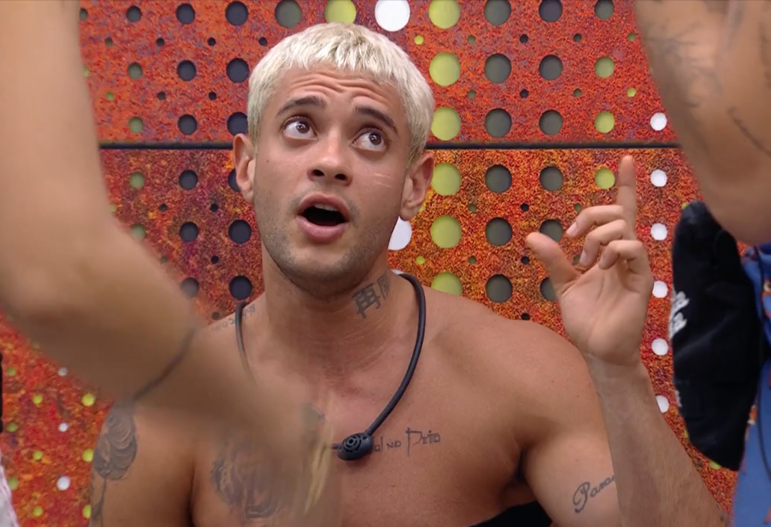 'Estrela da Casa': Nick fala sobre processo de mudança de voz após transição