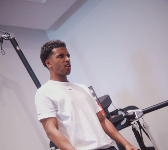 Rodrygo atacante do Real Madrid tem casa assaltada