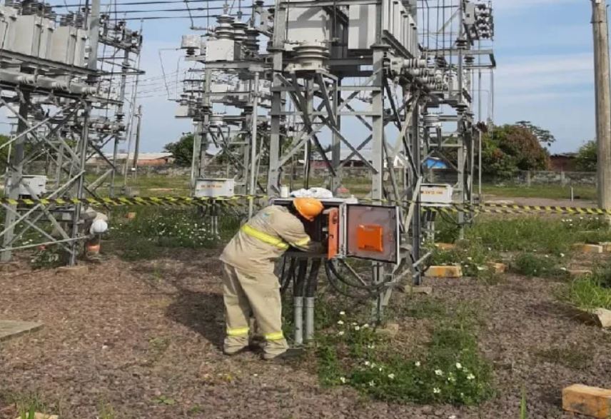 Sete bairros de Manaus tem serviço de energia interrompido neste domingo
