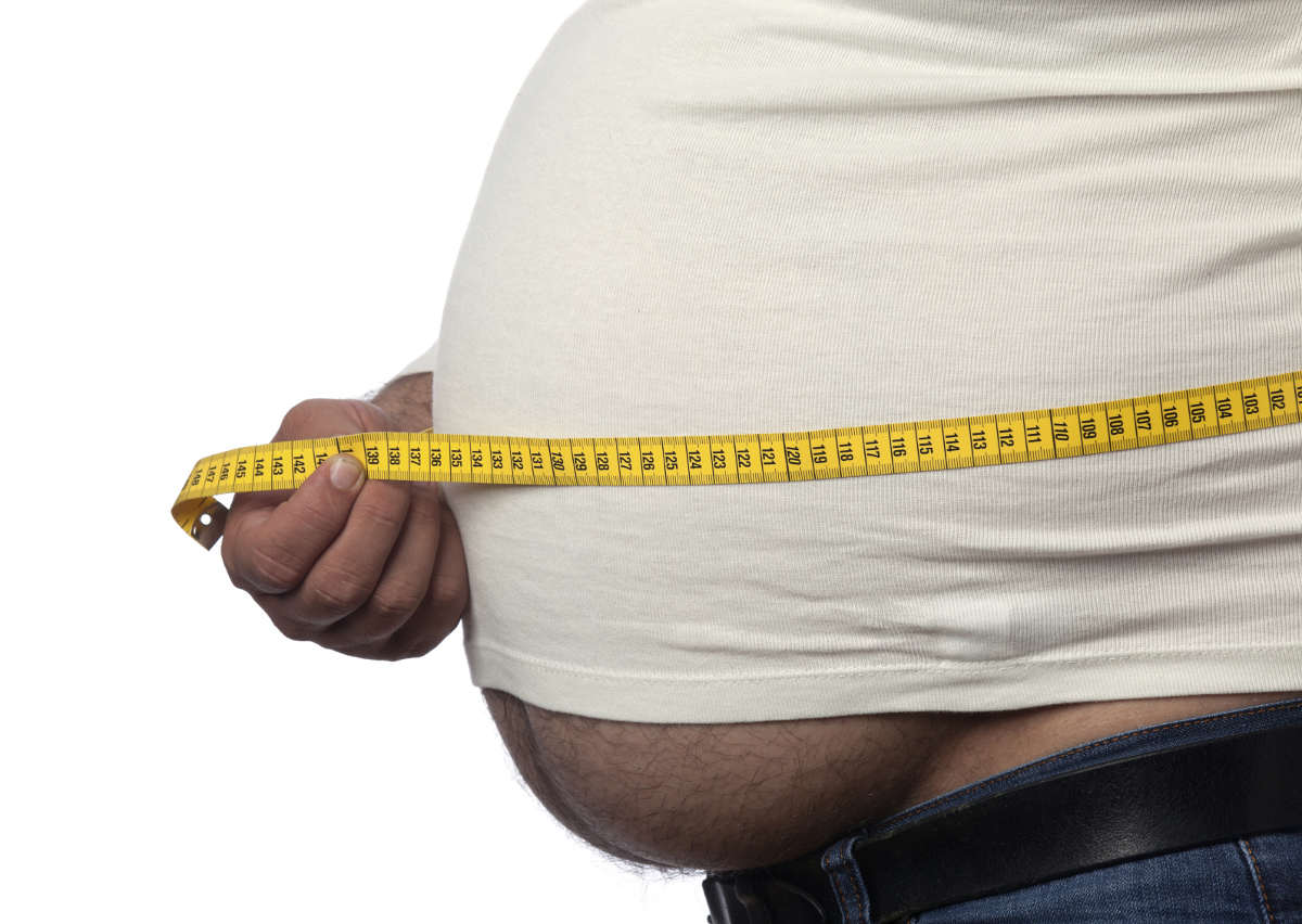 Homem chamado de gord* e corn* feliz no trabalho será indenizado em R$ 12 mil