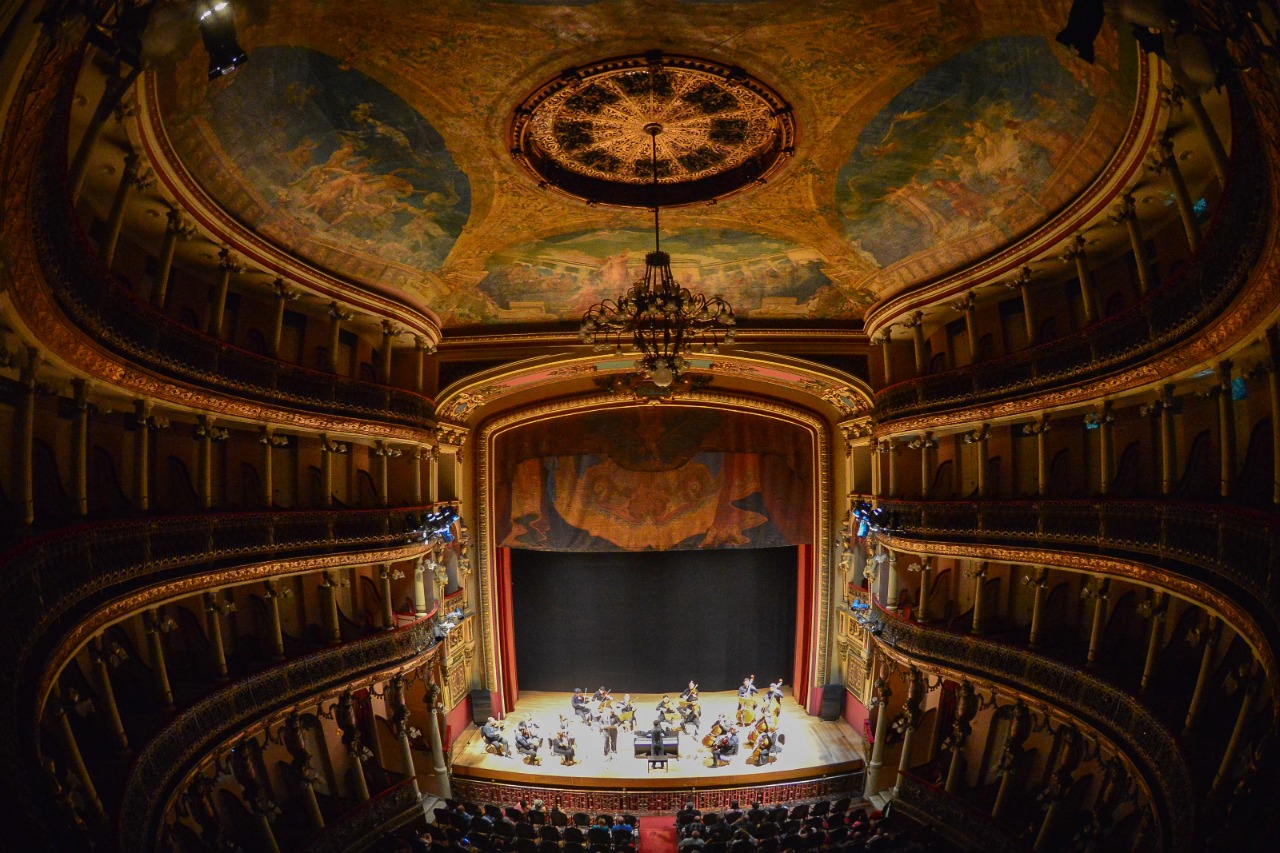 Teatro Amazonas recebe concerto gratuito nesta quarta-feira
