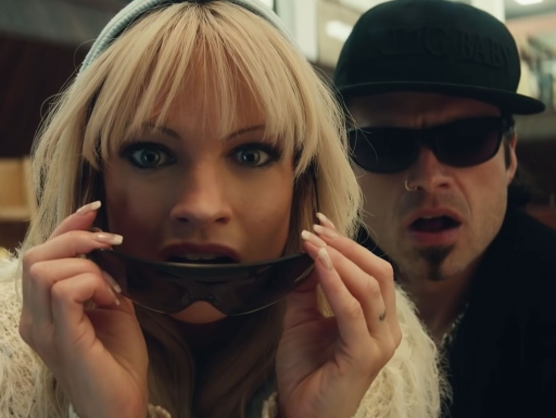 Primeiro trailer de série sobre o casal Tommy Lee e Pamela Anderson é divulgado