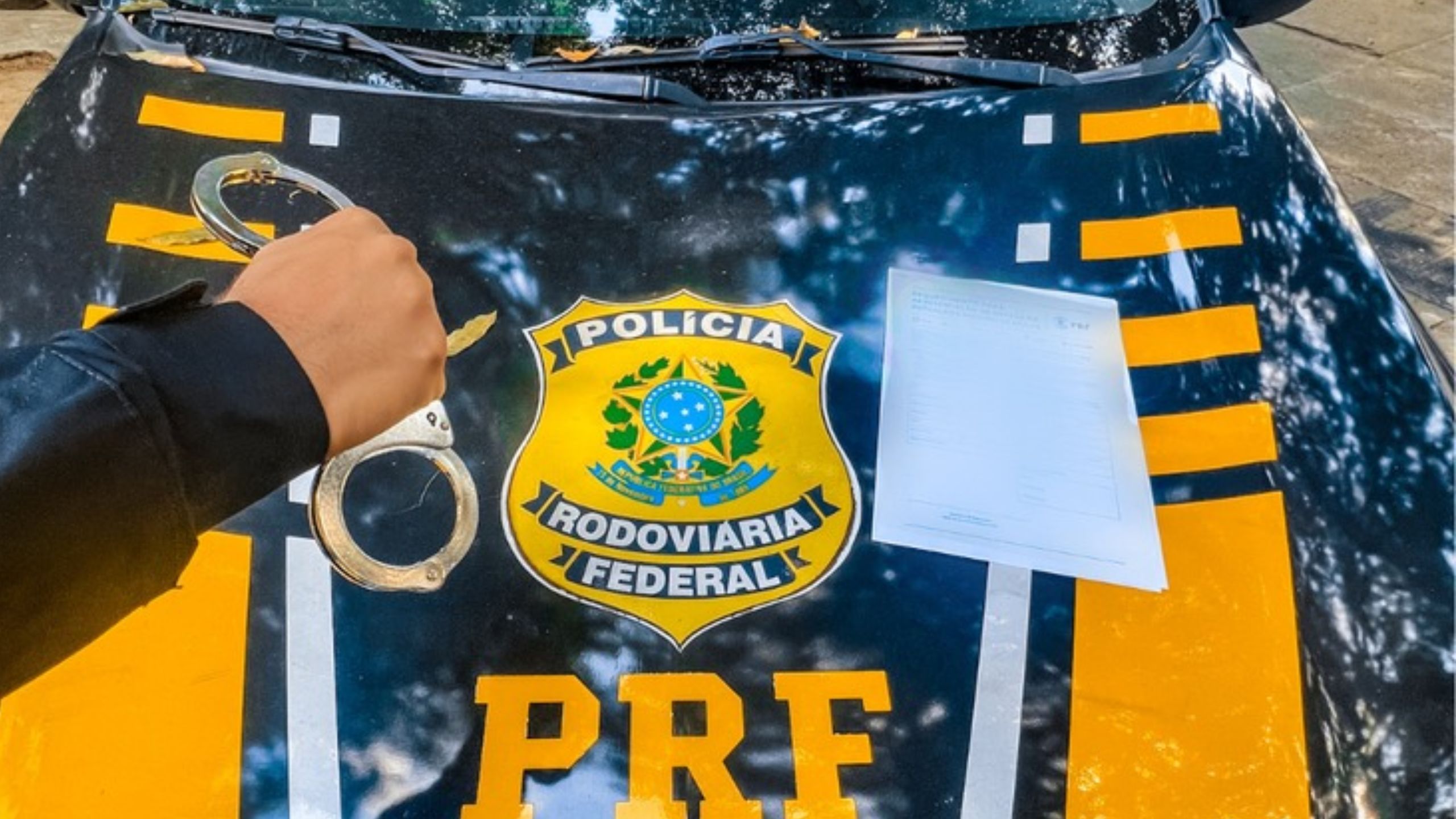 Homem acaba preso por não pagar pensão após abordagem na BR-174