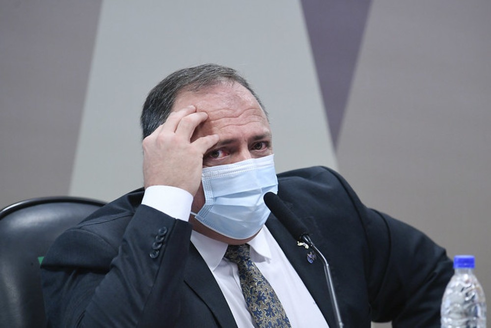 Pazuello negociou CoronaVac pelo triplo do preço, diz jornal 