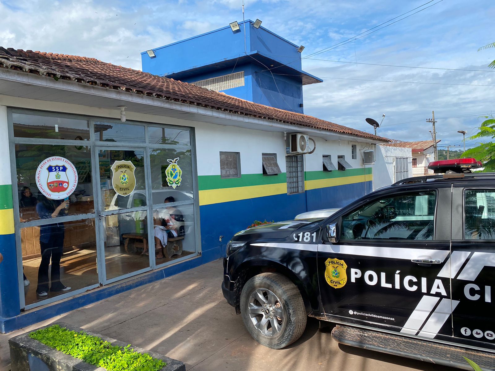 Homem é preso por estuprar adolescente de 13 anos em troca de dinheiro no Amazonas