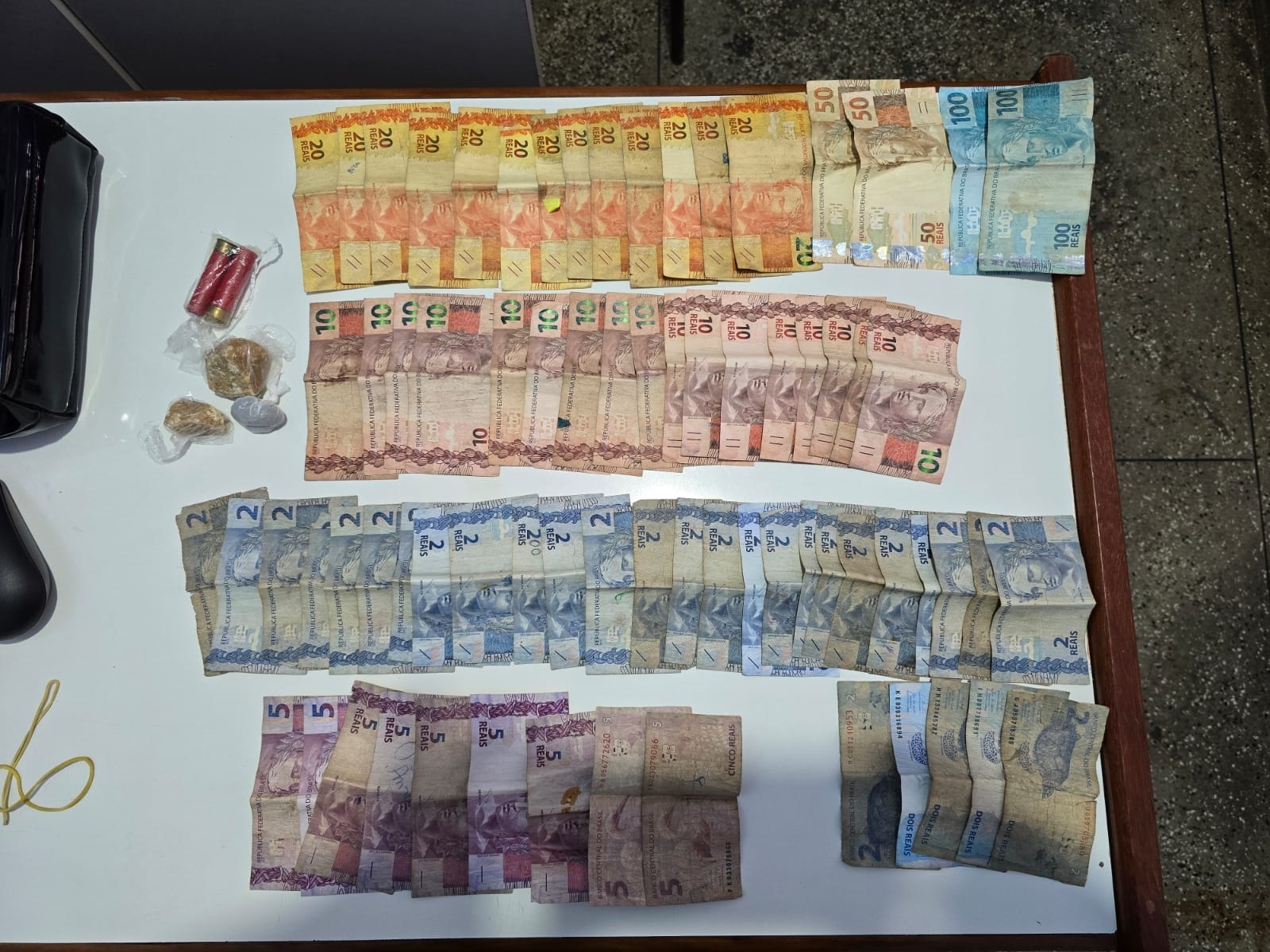 Suspeito de mandar cortar dedos de homem no tribunal do crime é preso em Uarini