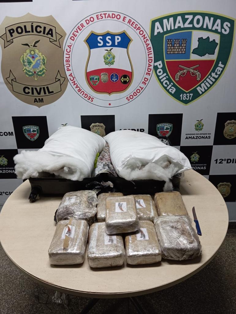 Prestes a viajar com mala recheada de drogas para Boa Vista, homem é preso em Flores