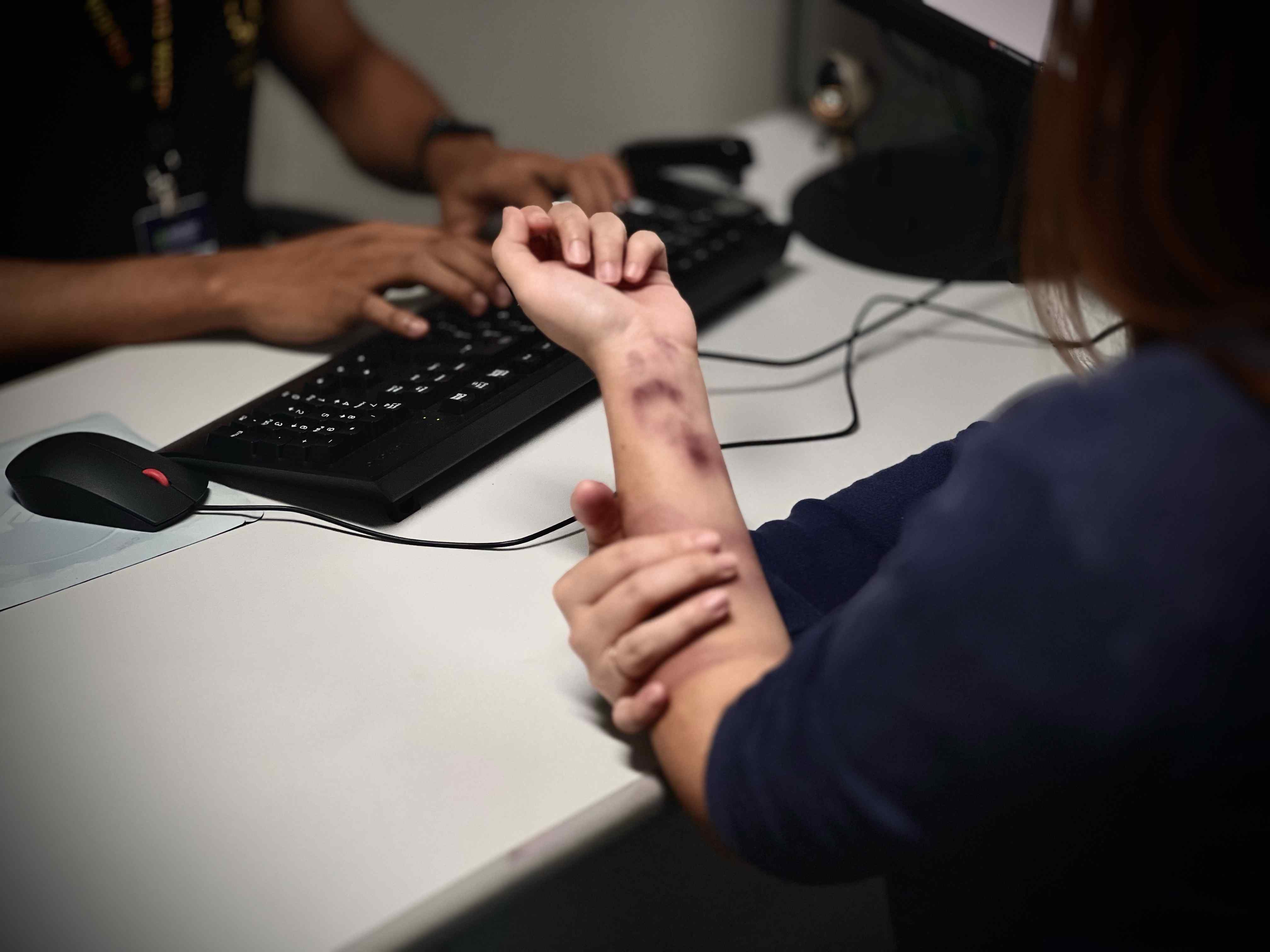 Inconformado com término, homem com faca invade casa da ex e acaba preso em Manaus