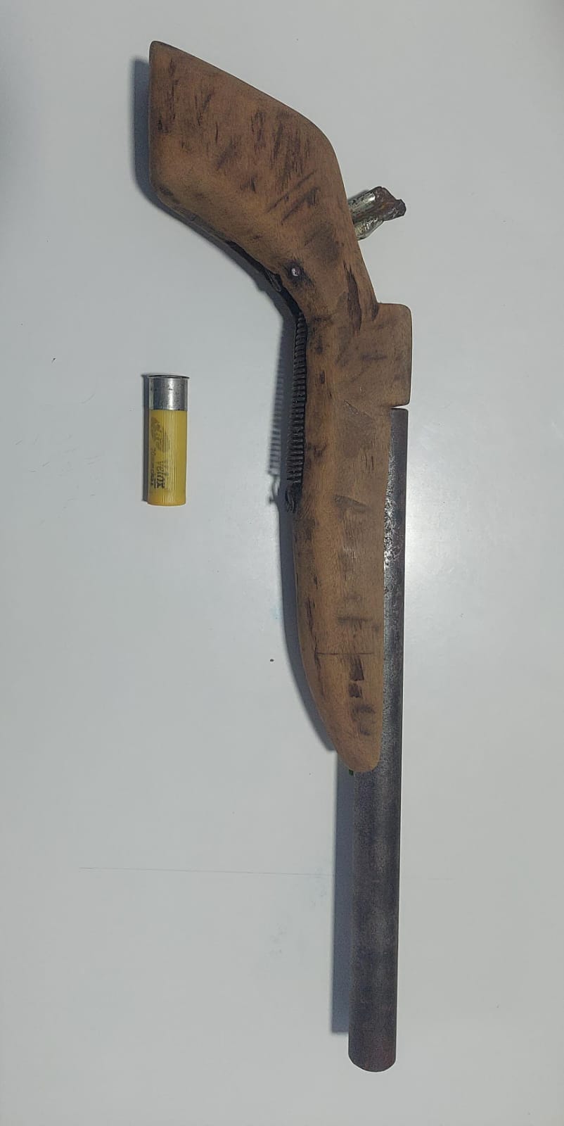 'Santinho' é preso por deixar desafeto sem andar após desferir ripadas no Amazonas