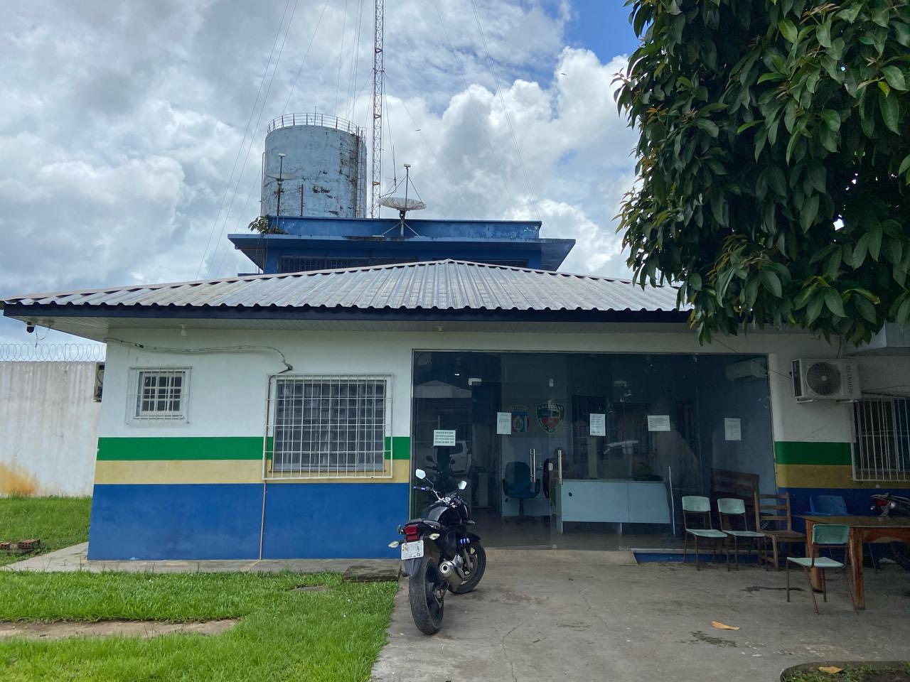 Preso homem que ameaçou e arrancou pedaço da orelha da esposa no Amazonas