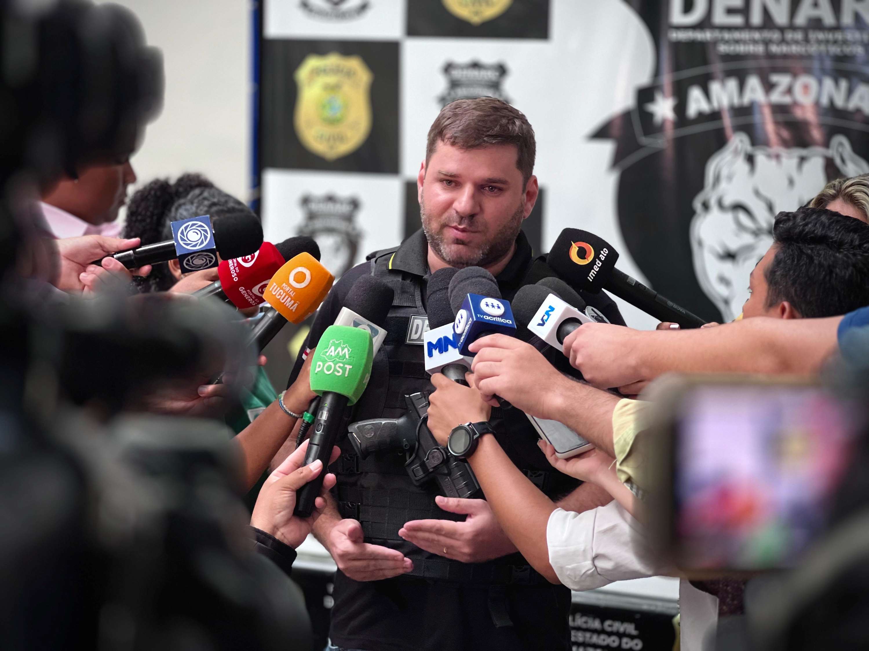 Líder de facção na Compensa, 'Nariz' é preso dentro de cartório no Parque 10