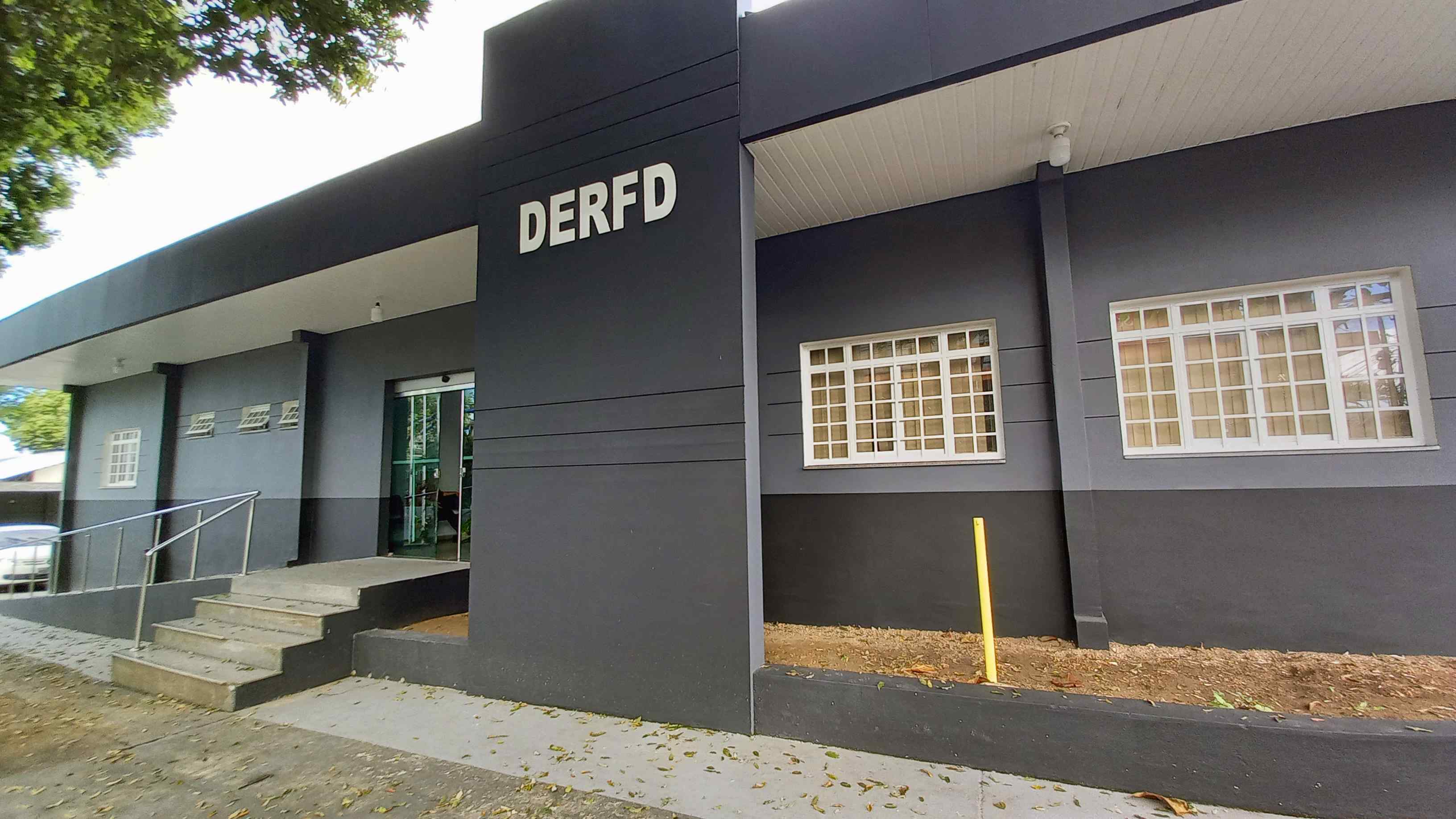 Trio é preso suspeito de matar mototaxista que não quis entregar celular em assalto em Manaus