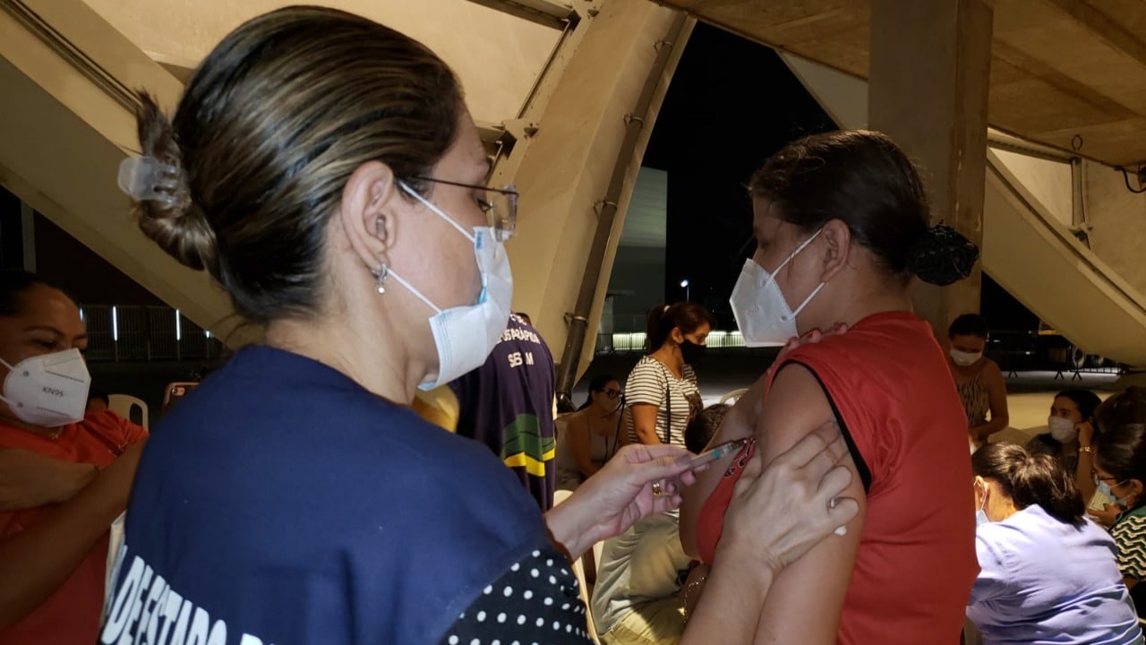 Manacapuru e Novo Airão fazem mutirão para vacinar público a partir de 30 anos