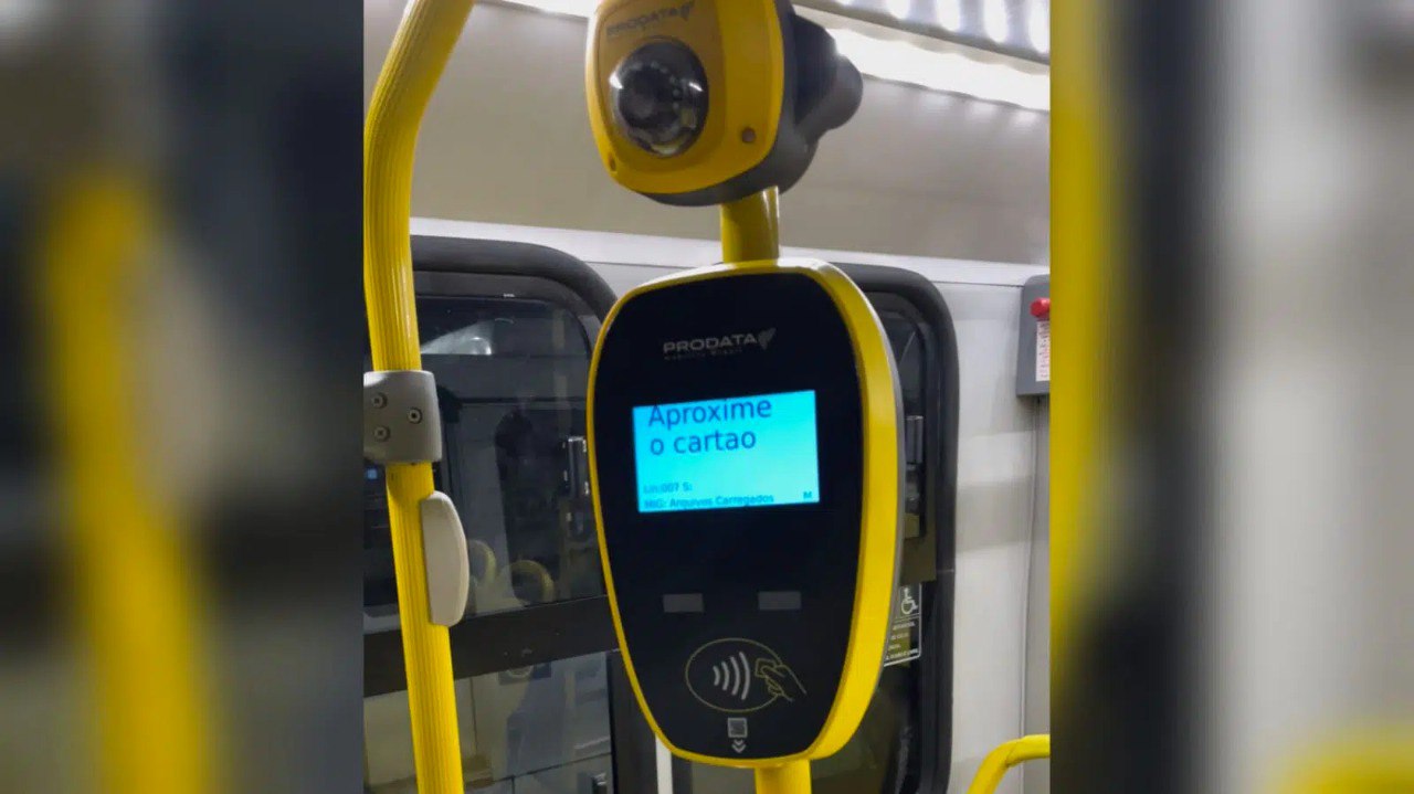 Vereador critica Sinetram e exige tarifa gratuita devido problemas na bilhetagem em Manaus