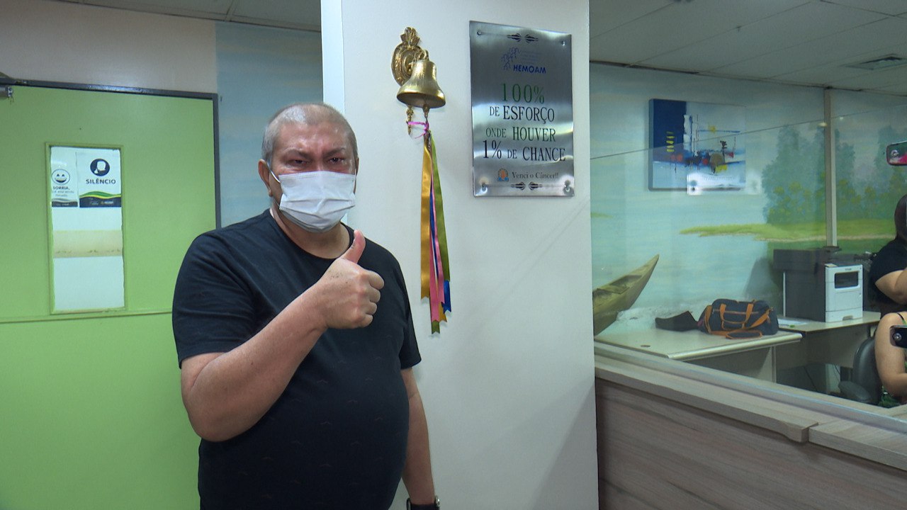 Jornalista de Manaus recebe transplante de medula óssea do próprio irmão