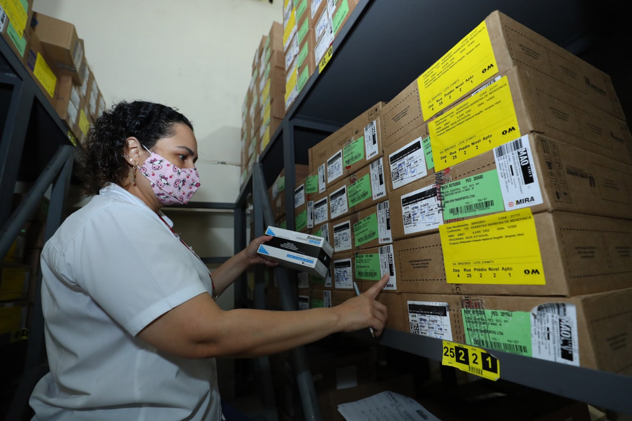 Amazonas armazena 'Kit Intubação' para enfrentar possível 3ª onda de Covid-19